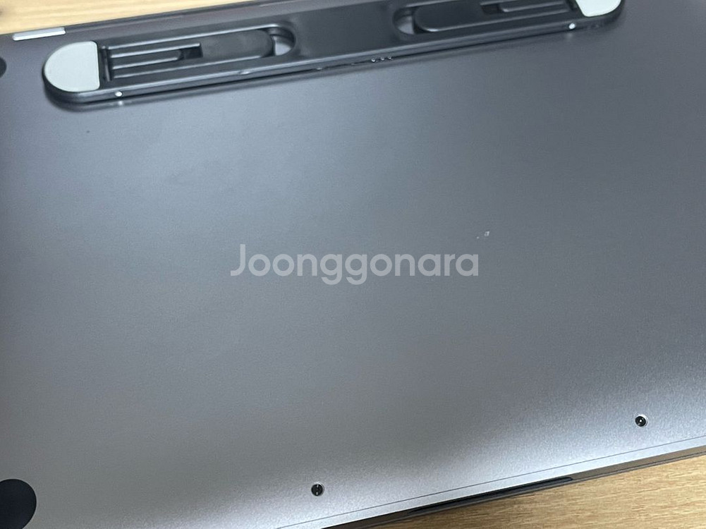 맥북 프로 M1 2020 13인치 8GB 256g--0