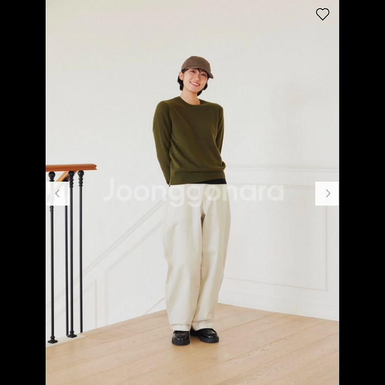 유니클로 캐시미어 크루넥 스웨터--6