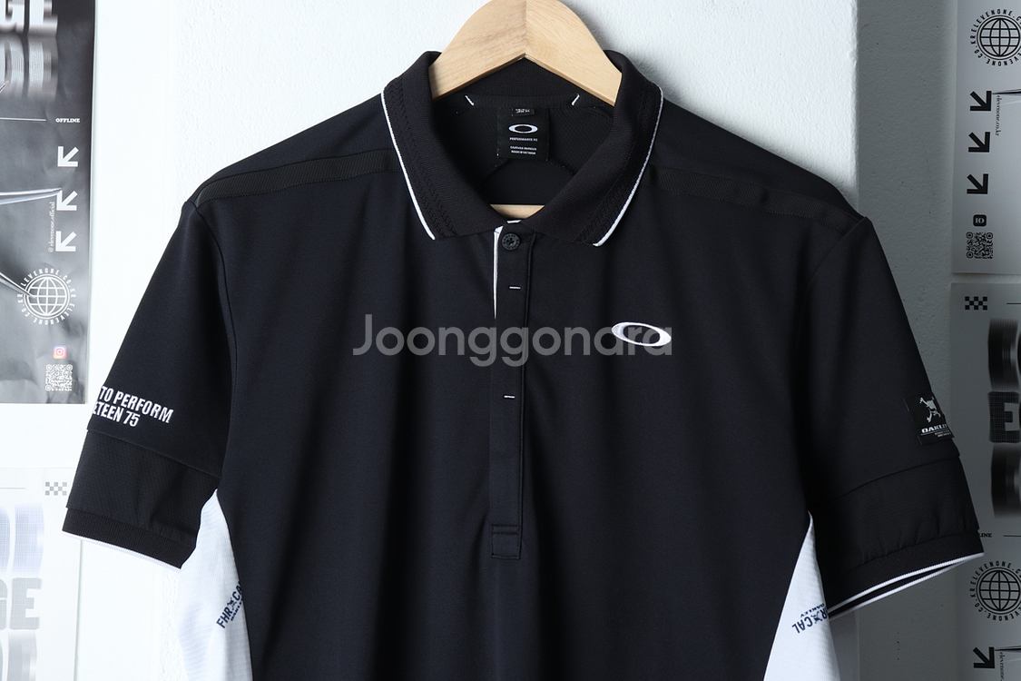 (XL) 오클리 반팔 카라 티셔츠 기능성 블랙 한정판--0