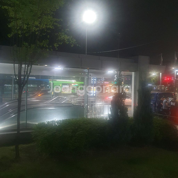 김준수 알라딘 22일 손님 물--0