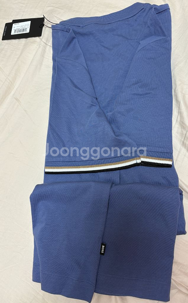 휴고보스 반팔 티셔츠 새상품 XL 사이즈입니다--4