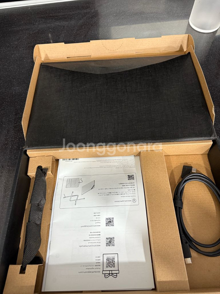 와콤 무빙크 DTH135K0C 타블렛--3