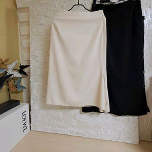 새상품(26인치) LYNN 린 러플스커트