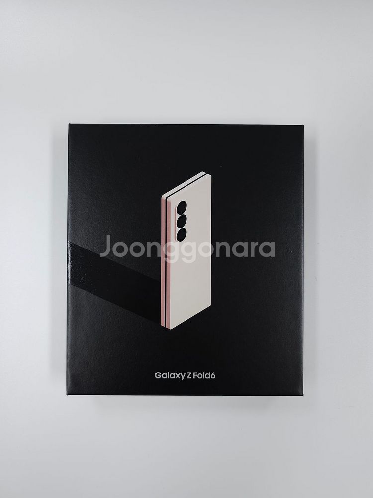 미개통 자급제 갤럭시Z폴드6 256GB 핑크 색상--4
