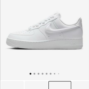 나이키 에어포스1 07 로우 화이트 240