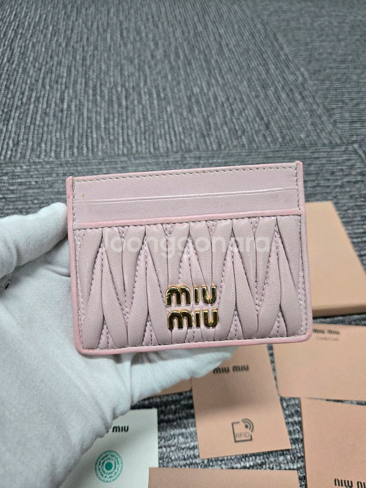 [정품]미우미우 카드지갑--0