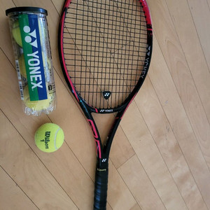 요넥스 VCORE SV 95 테니스 라켓