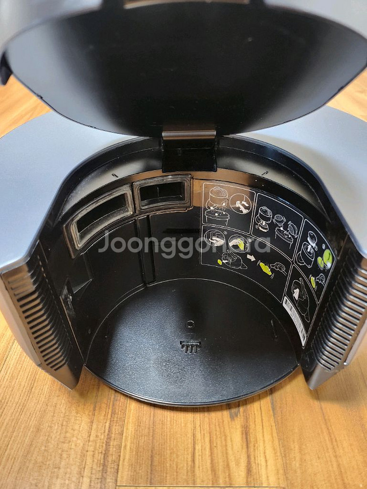 LG 코드제로 R9 로봇청소기--1