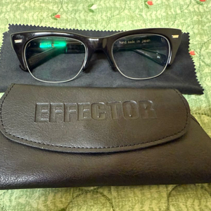 effector 이펙터 반무테 안경 0236