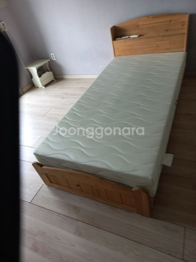 싱글침대 편백나무 프레임 매트리스 포함--1