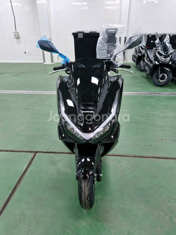 혼다 pcx125 25년식--2
