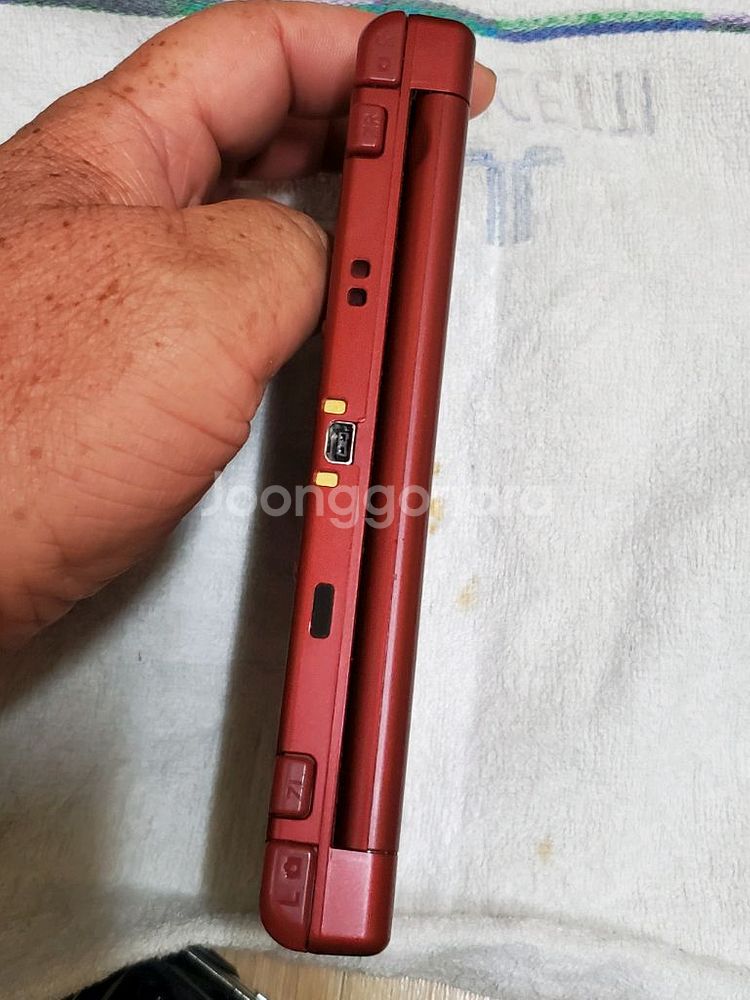 닌텐도 뉴3ds ll 팝니다--7