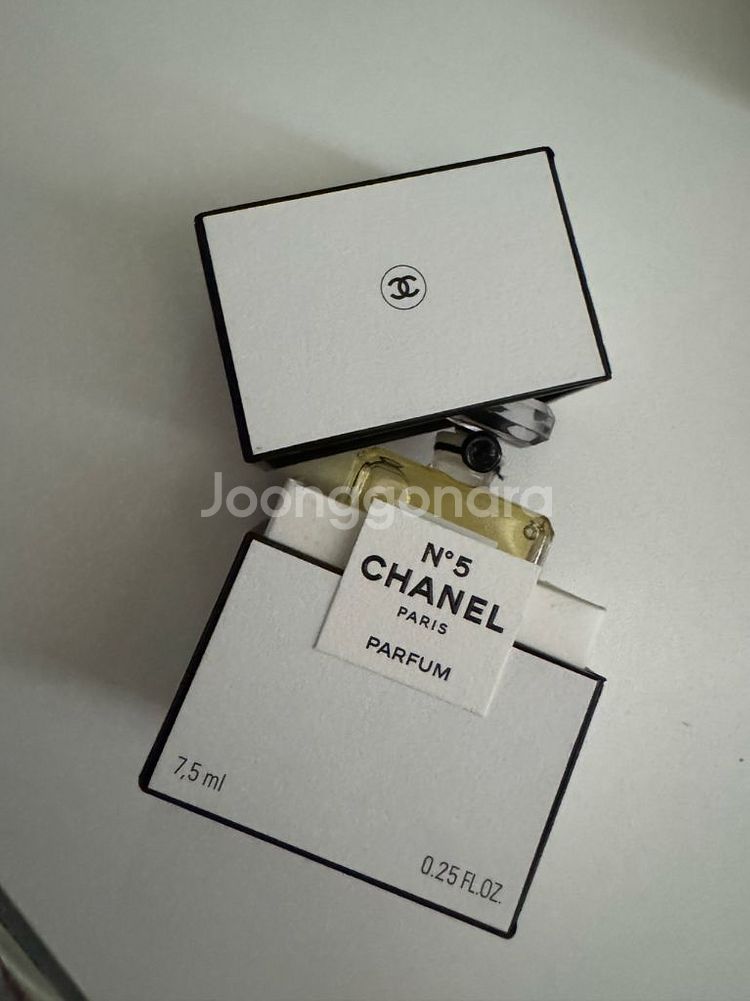 샤넬 7.5 ml 향수 박스 포장 새상품--0