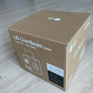 LG 시네빔 큐브 HU710PB 새상품