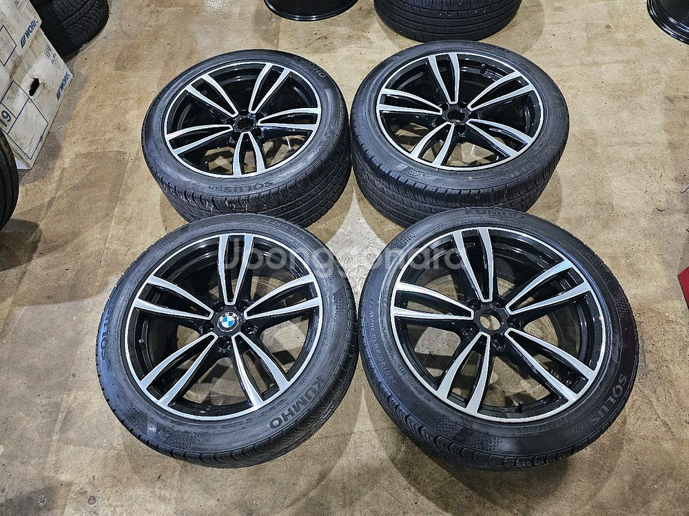 BMW 647M 정품 19인치 휠타이어--0