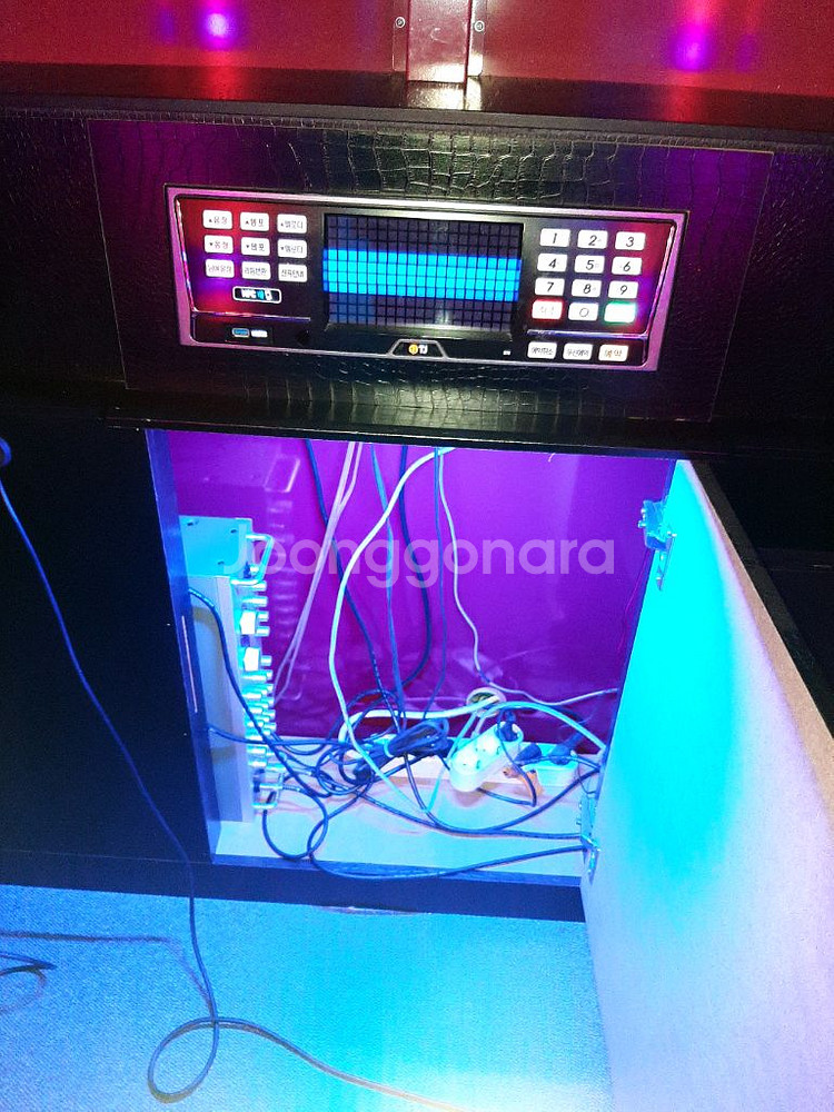 코인노래방 기기 반주기 스피커 앰프 일체 대당 120만--4