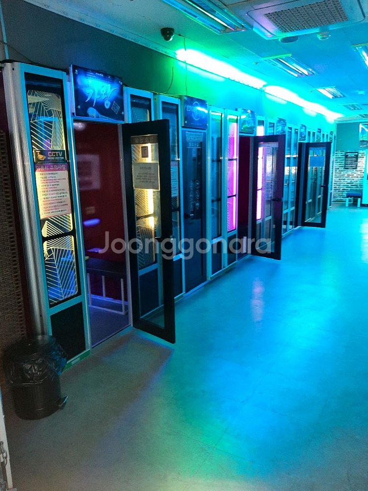 코인노래방 기기 반주기 스피커 앰프 일체 대당 120만--3