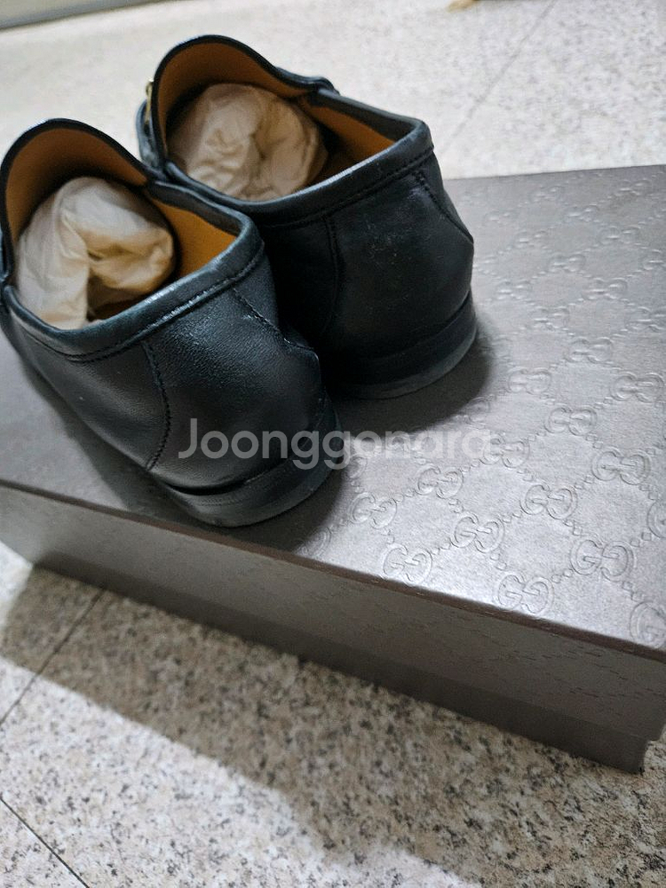 구찌 홀스빗 로퍼 팝니다.(왼쪽275 /오른쪽 270)--3