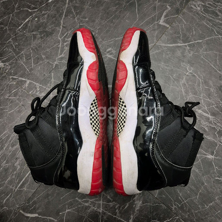 Jordan 11 Retro Low Bred--2