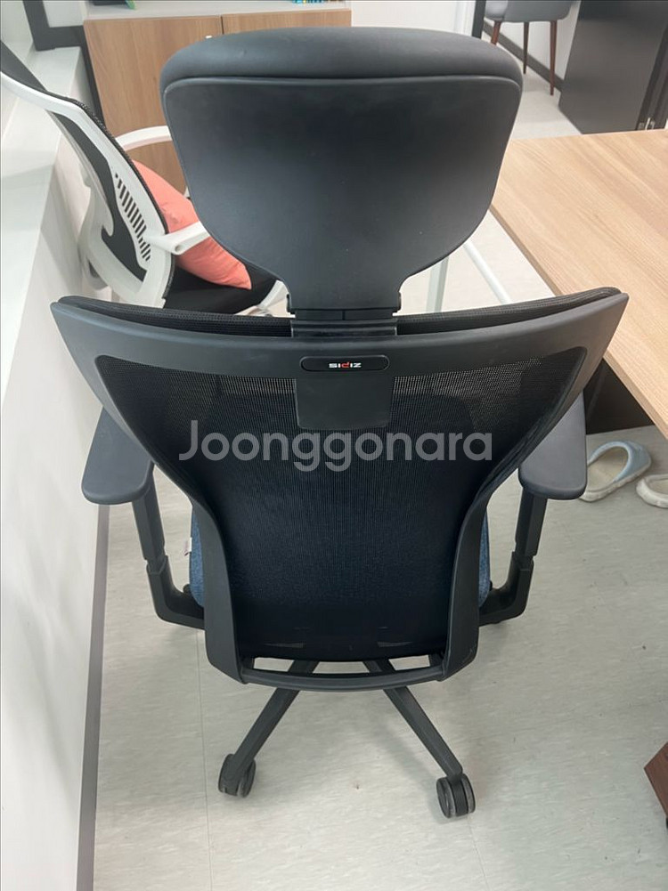 시디즈 의자 팝니다--1