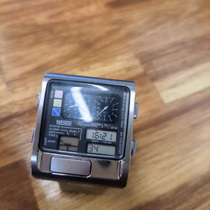 시티즌 아나디지템프 빈티지 8987 L19010 팝니다