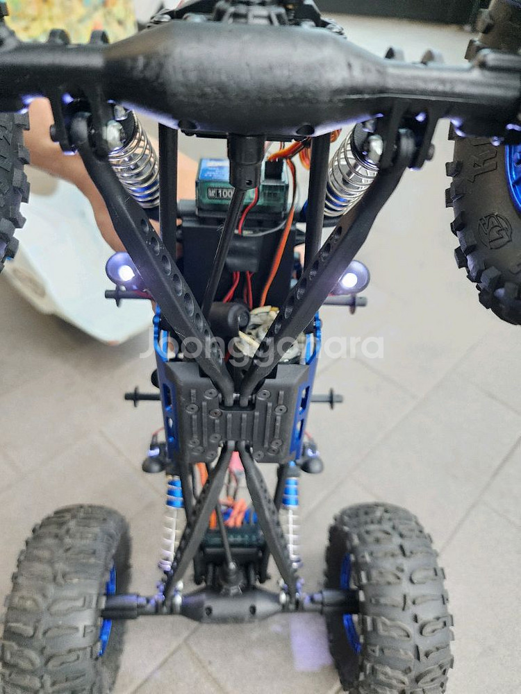 팀로시 트라이얼 rc카 나이트크라울러 팝니다--7