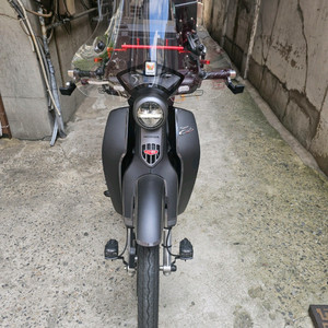 혼다 슈퍼커브 c125 무광 23년식 6000km