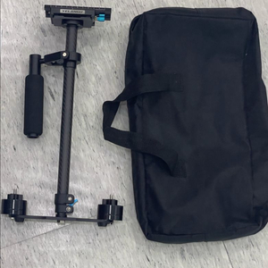 YELANGU s60t 스테디캠 판매합니다