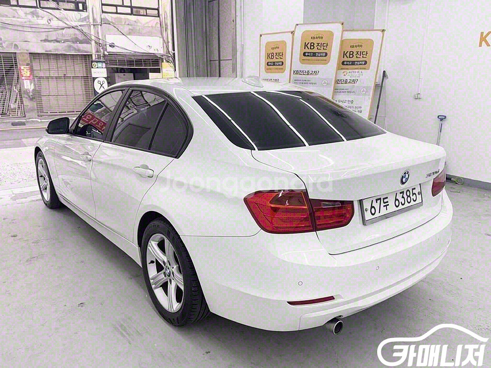 [BMW]3시리즈 (F30) 320d (5인승) 판매--1