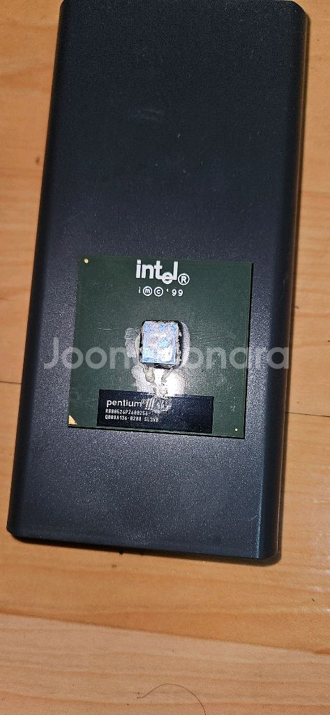 인텔 펜티엄3 cpu--0