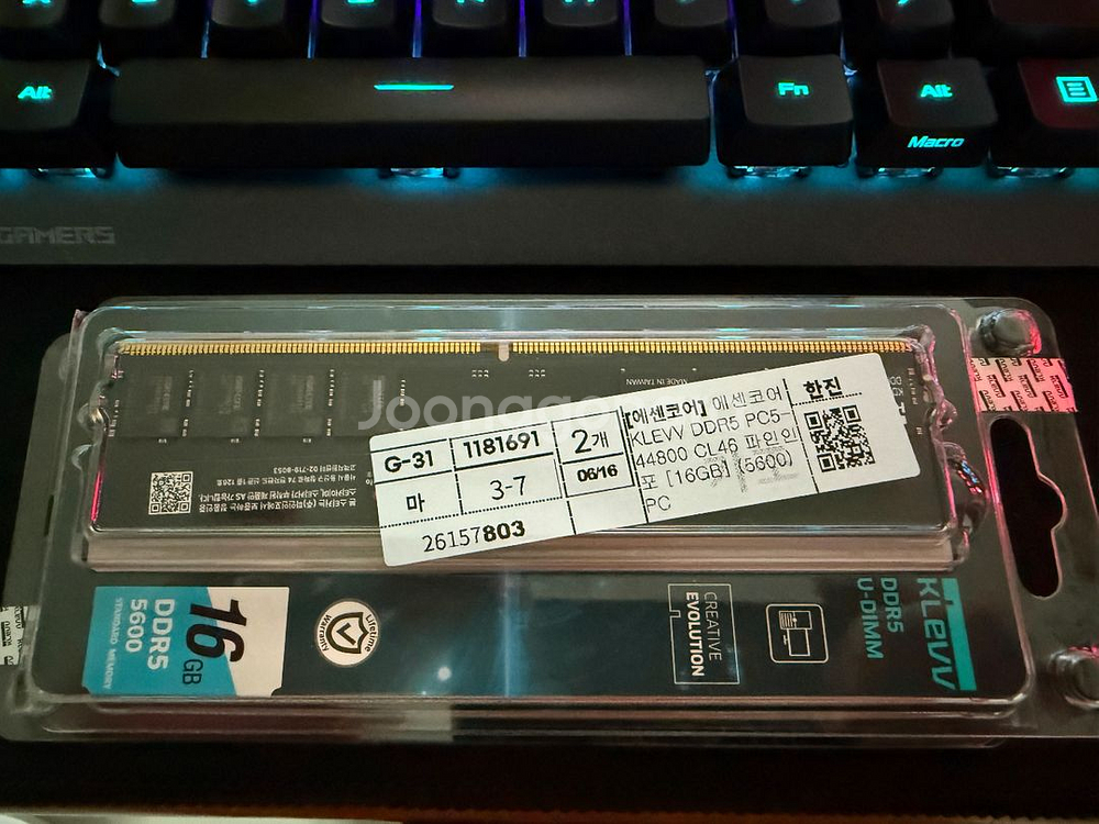 에센코어 KLEVV DDR5 PC5-44800 CL46--1