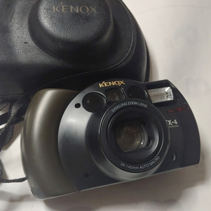 부품용 삼성 케녹스 FX-4 필름카메라 팝니다.