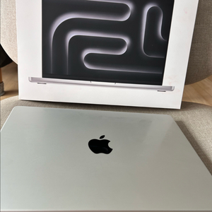 맥북 프로 m3 14인치 실버 1tb 16gb