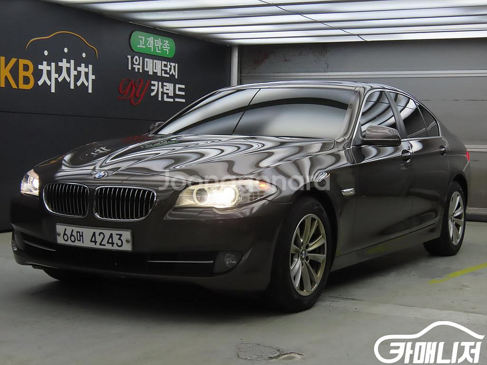 [BMW]5시리즈 (F10) 520d 판매--0