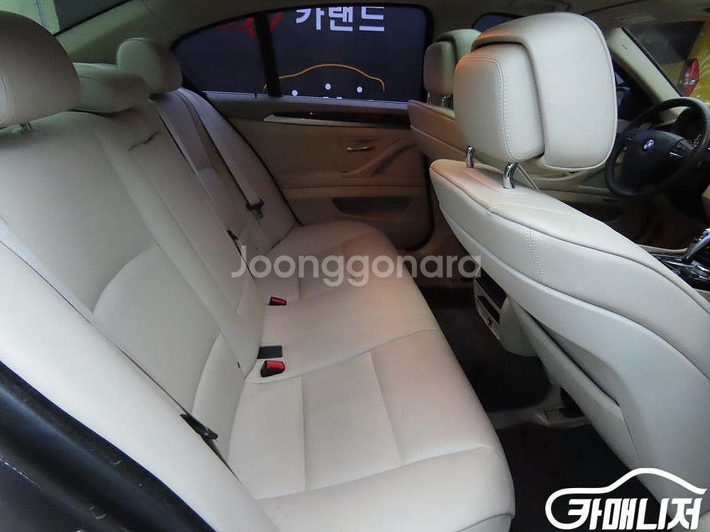 [BMW]5시리즈 (F10) 520d 판매--6