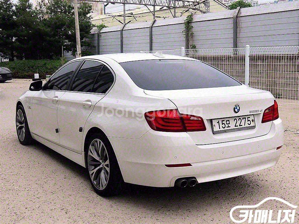 [BMW]5시리즈 (F10) 520d 판매--0