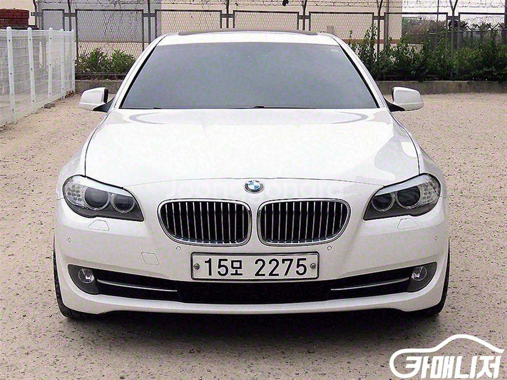[BMW]5시리즈 (F10) 520d 판매--2