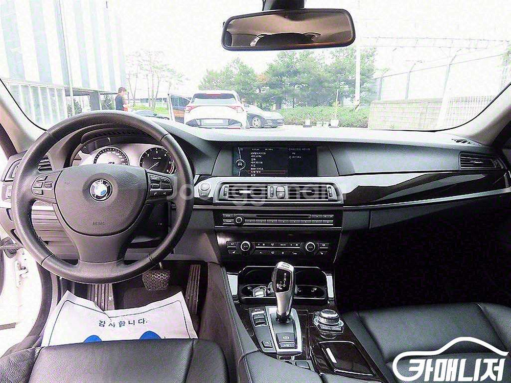 [BMW]5시리즈 (F10) 520d 판매--5