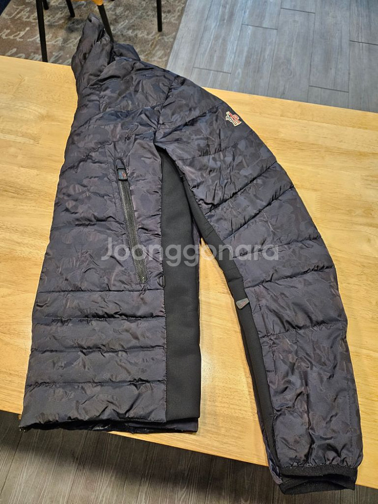 몽클레어 패딩(정품)--2