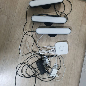 필립스휴바3개 + 브릿지포함 이번주까지15에 던집니다