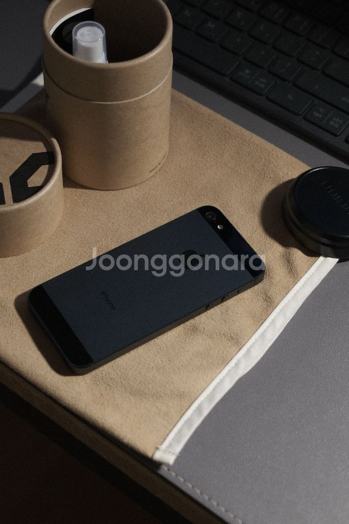 아이폰5 블랙 64GB--2