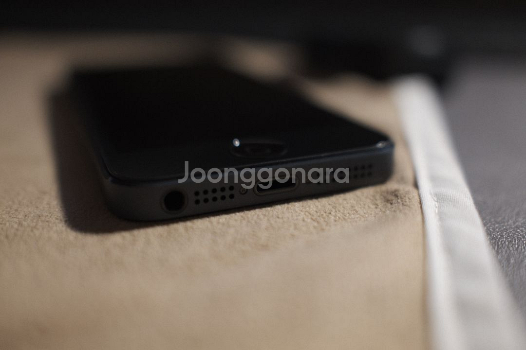 아이폰5 블랙 64GB--4