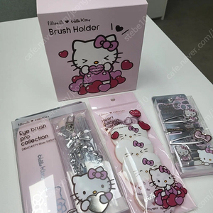 필리밀리 헬로키티 퍼프쿠션 머리핀