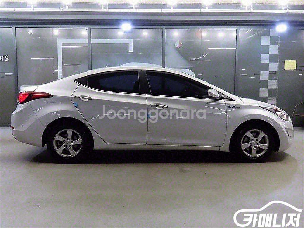 [현대]더 뉴 아반떼 1.6 VGT 스마트 (5인승)--3