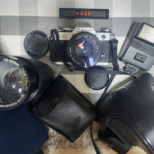 캐논 AE-1 필름카메라 렌즈2개 가방세트