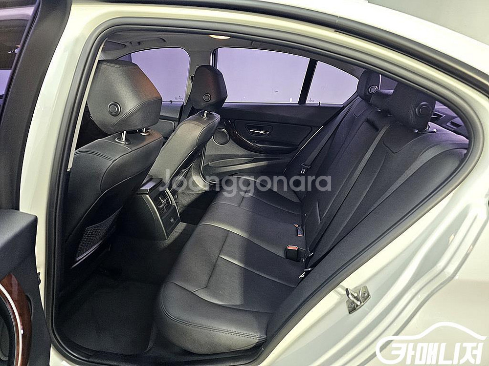 [BMW]3시리즈 (F30) 320d 판매--6