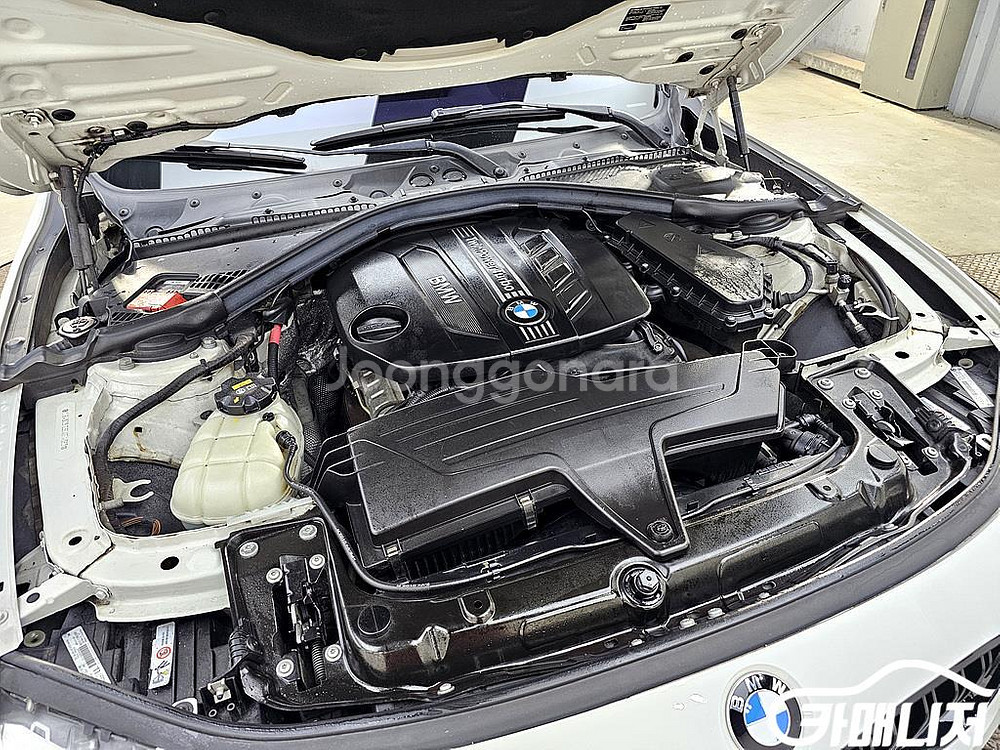 [BMW]3시리즈 (F30) 320d 판매--7