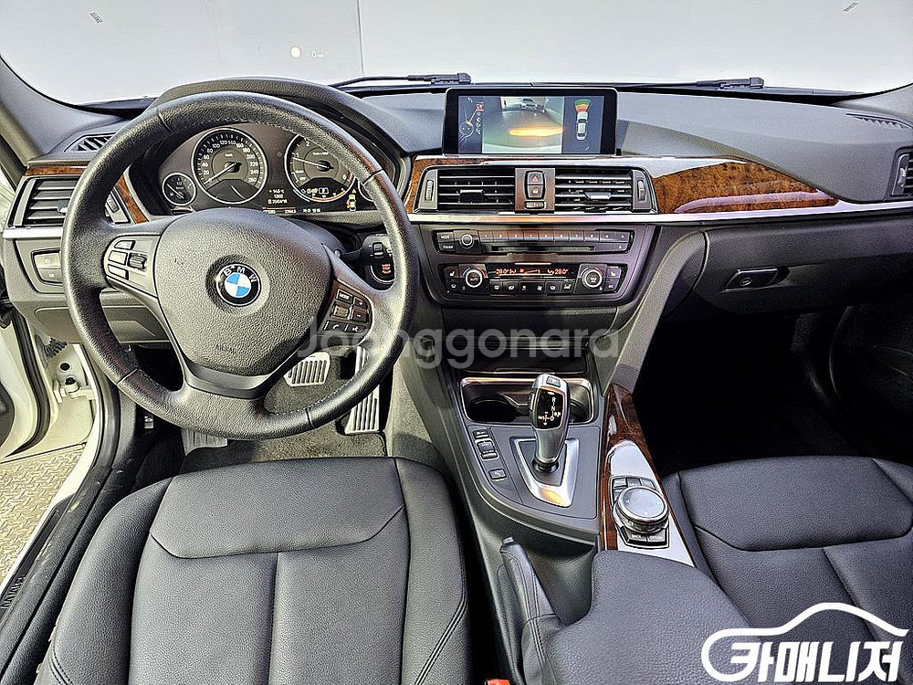 [BMW]3시리즈 (F30) 320d 판매--8