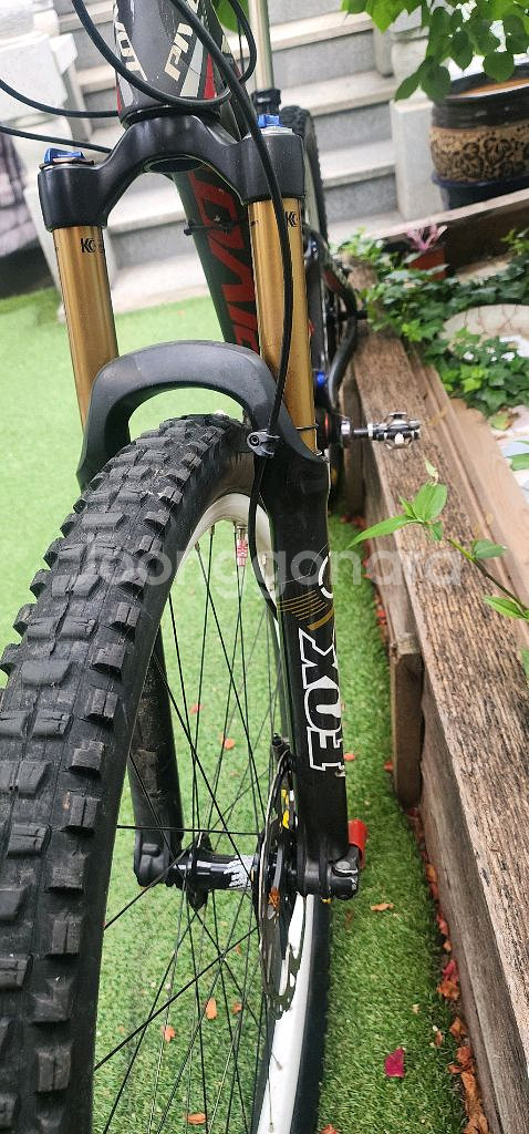pivot mtb 풀샥 33단--8