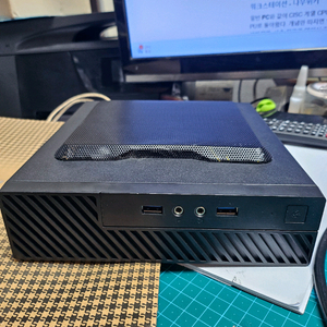 미니pc 인텔 펜티엄 골드 g6400. 램12g.